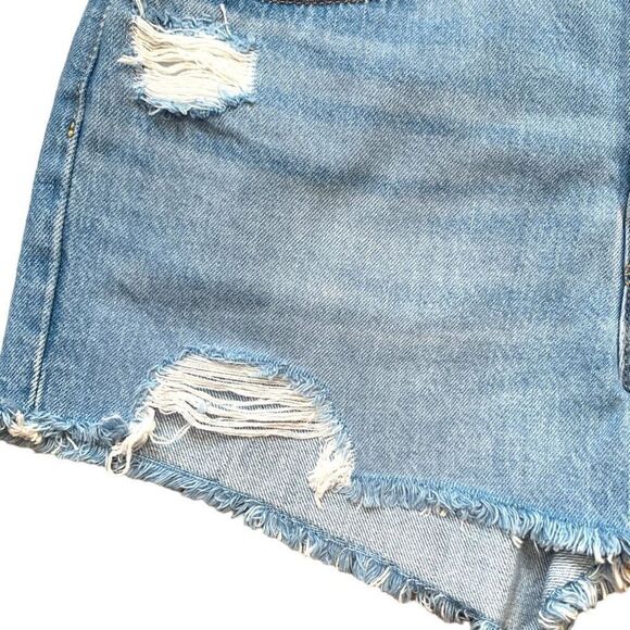 Levi’s 501 Shorts Medium Denim Highrise Cutoff Raw Hem Distressed Boho Jorts - Picture 4 of 8